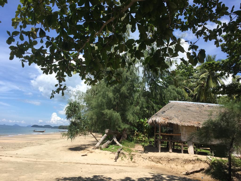 Cocobar&Bungalow'Kohjum Hotel Koh Jum Exterior photo